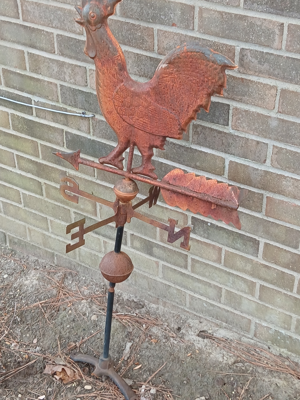 Source Unknown Rust-Colored Rooster Weather Vane - Picture 3 of 6